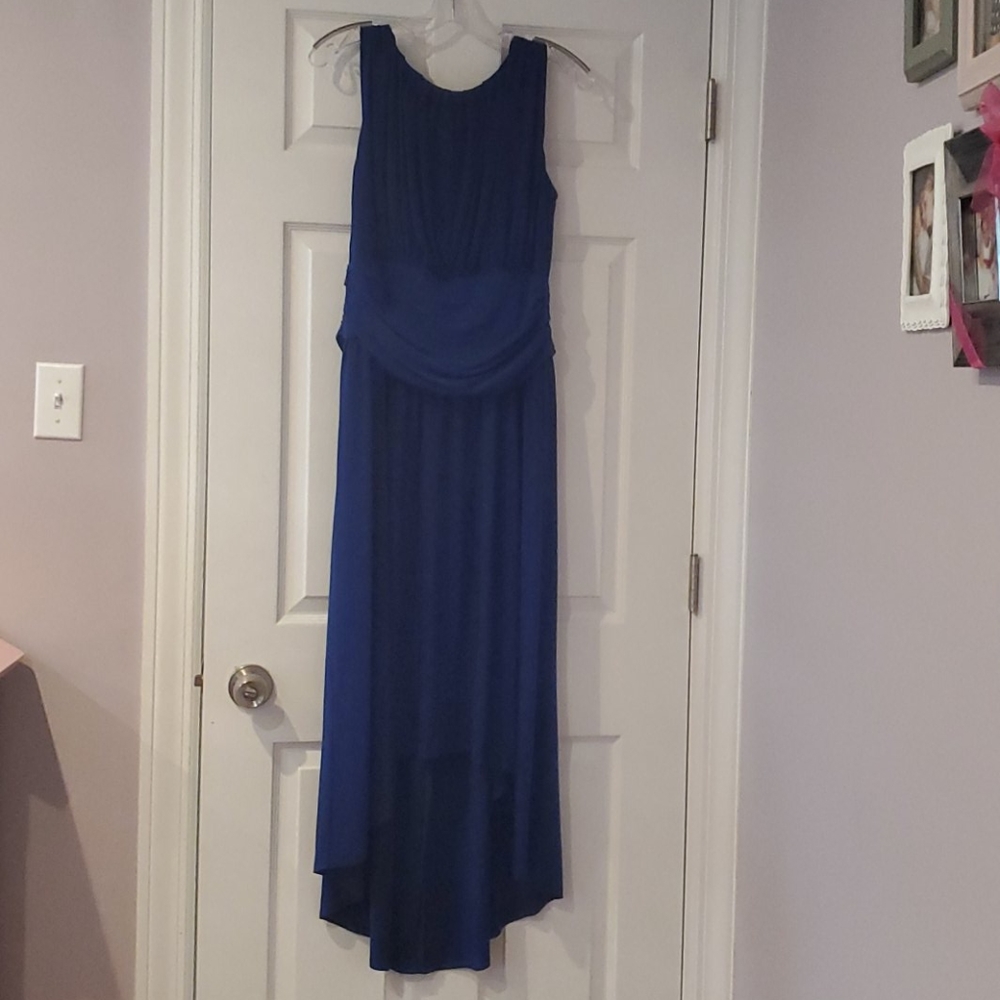 Dress - Picture 1 of 2